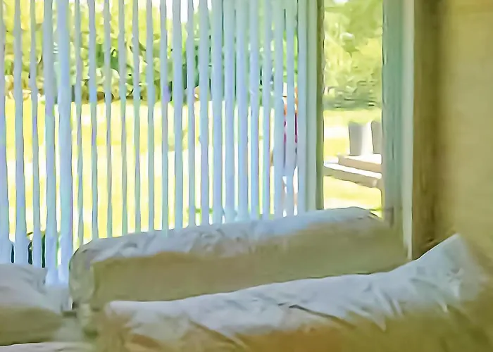 5 Bedroom Lovely In Дом отдыха *