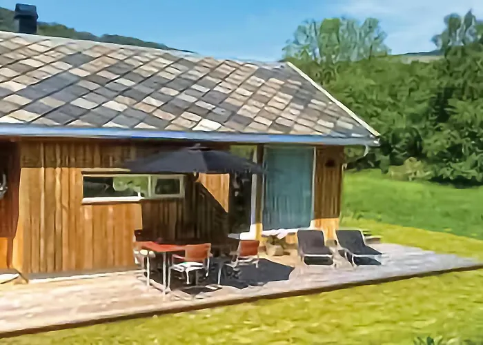 Holiday home 5 Bedroom Lovely In Hjelmeland